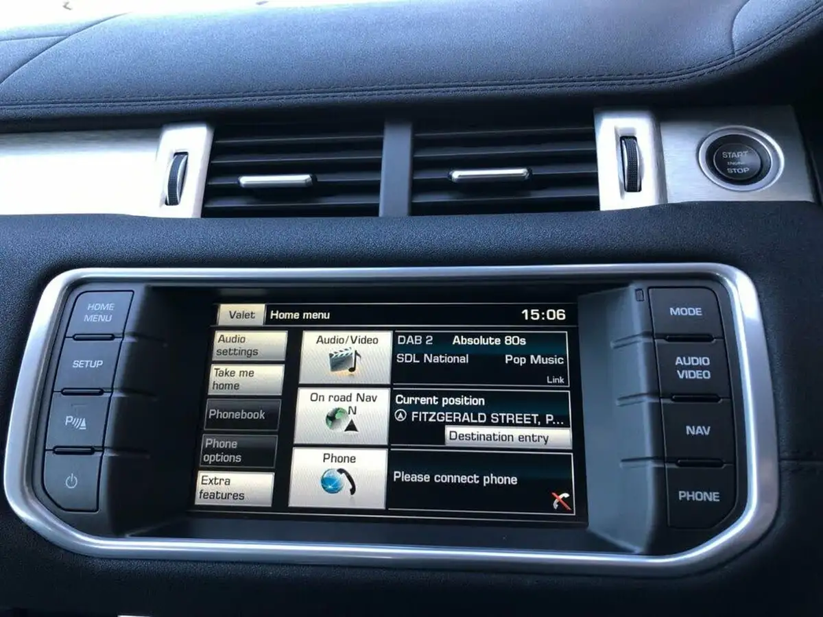2014-land-rover-range-rover-evoque-22sd4-pure-tech-hatchback-5d-auto-big-36