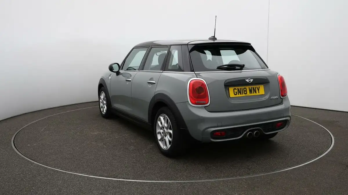 2018-mini-cooper-20-cooper-s-series-ii-ss-hatchback-5d-big-53