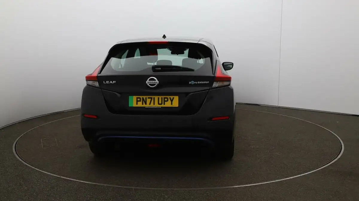2021-nissan-leaf-e-acenta-big-48