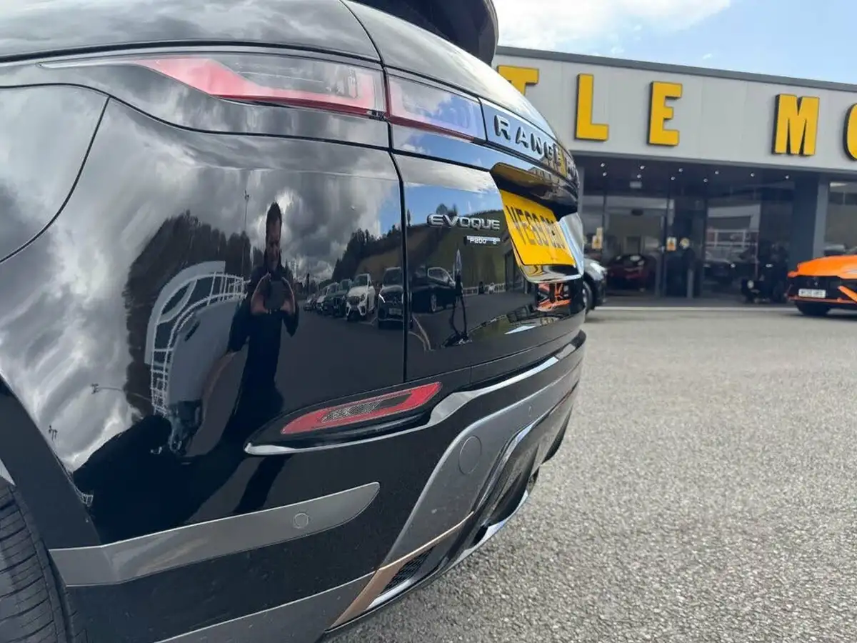 2019-land-rover-range-rover-evoque-20-p200-r-dynamic-s-big-24