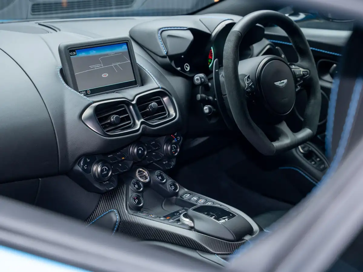 2020-aston-martin-vantage-40-v8-vantage-coupe-auto-big-36