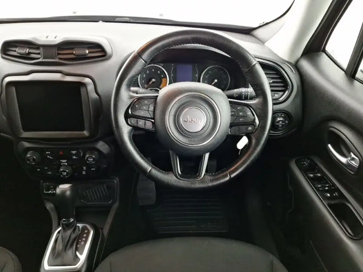 2021-jeep-renegade-13-gse-night-eagle-big-6