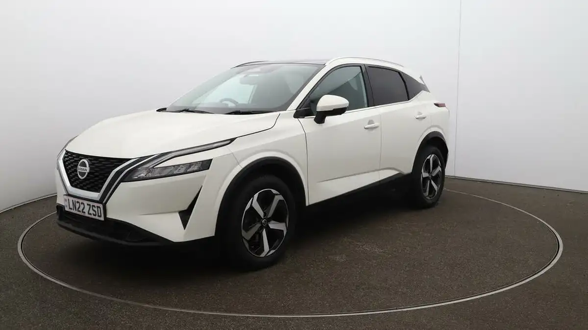 2022-nissan-qashqai-13-dig-t-n-connecta-160ps-auto-big-3