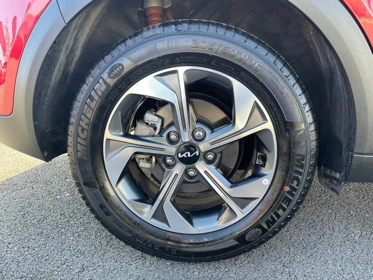 2024-kia-xceed-15-t-gdi-2-138bhp-big-14