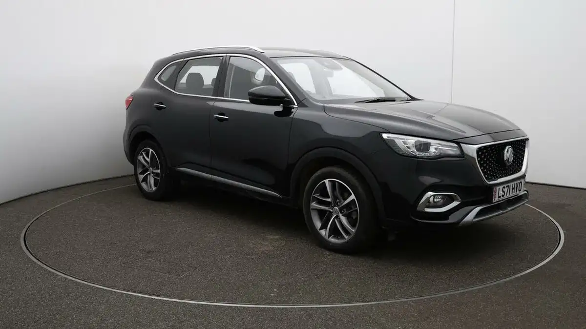 2021-mg-hs-15t-gdi-excite-162ps-big-1