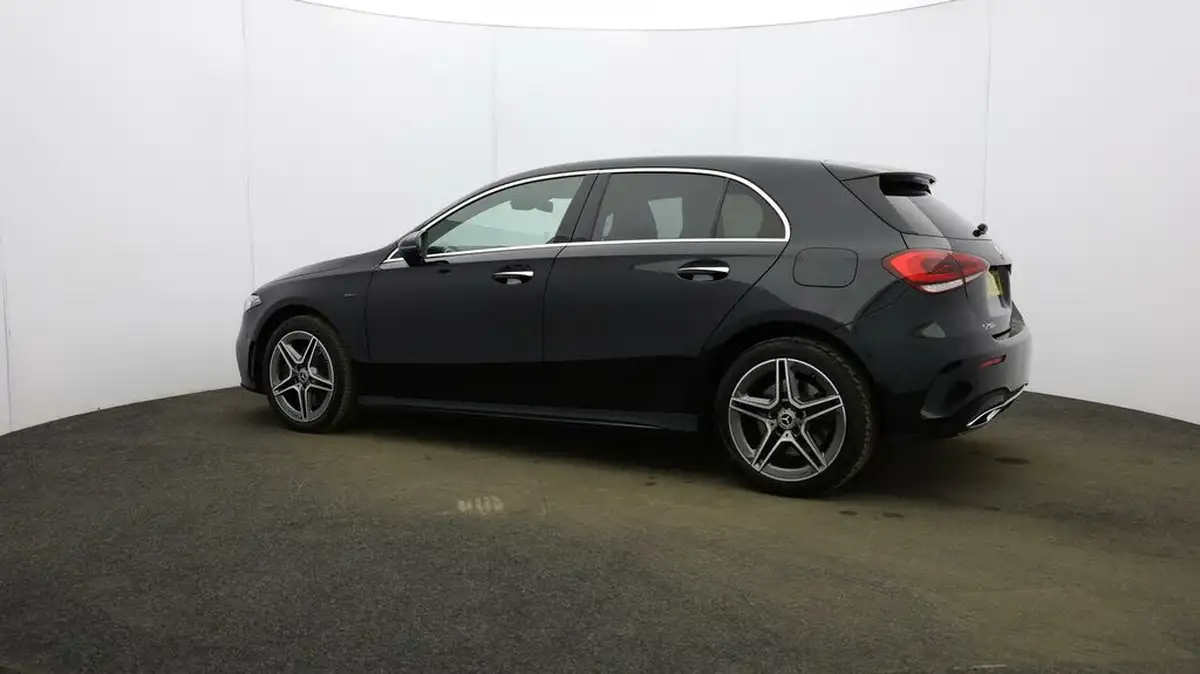 2020-mercedes-benz-a-class-13-a250e-amg-line-premium-hatchback-5d-big-56