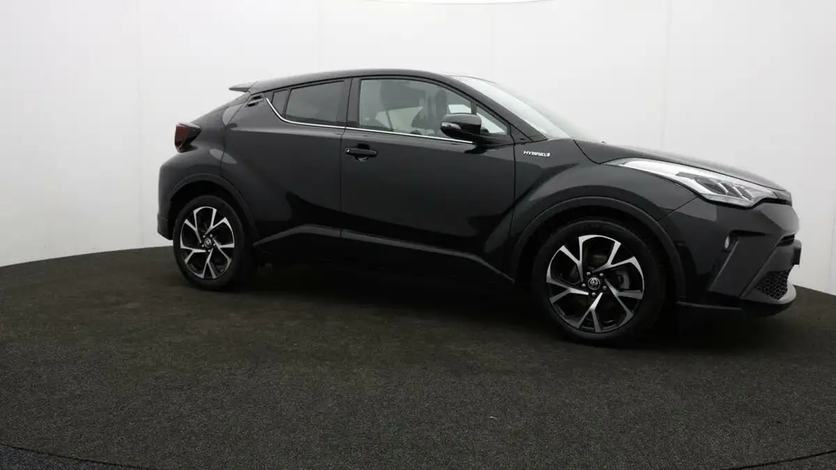 2022-toyota-c-hr-18-vvt-i-design-big-53