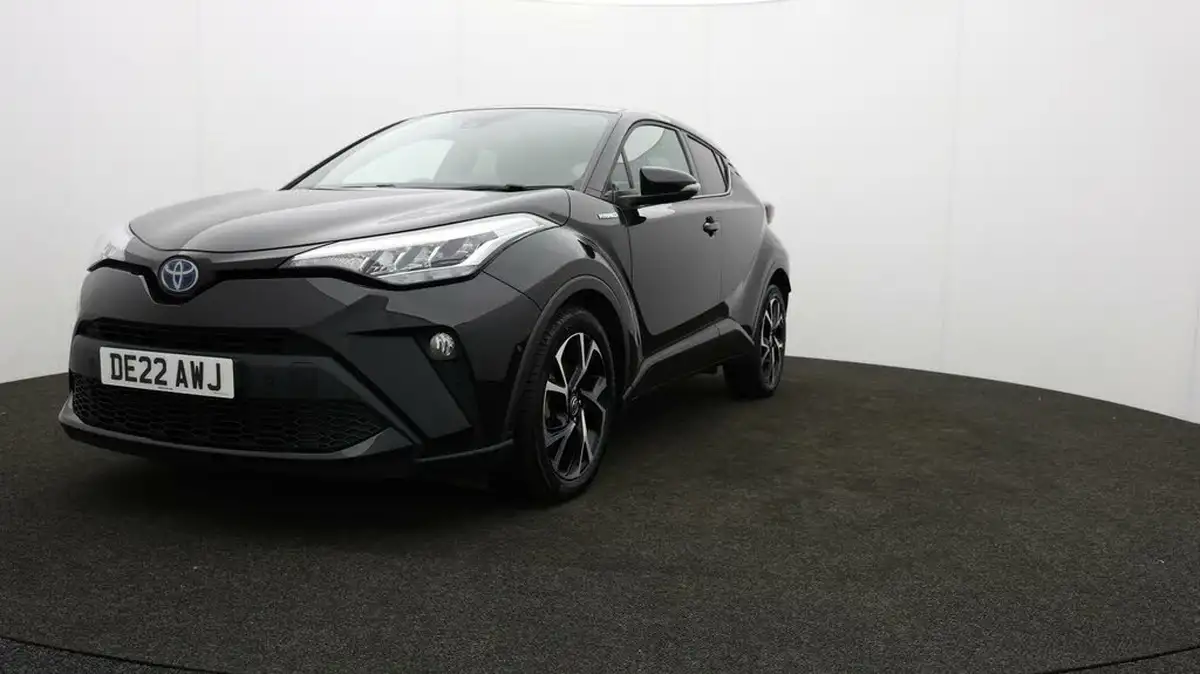 2022-toyota-c-hr-18-vvt-i-design-big-75