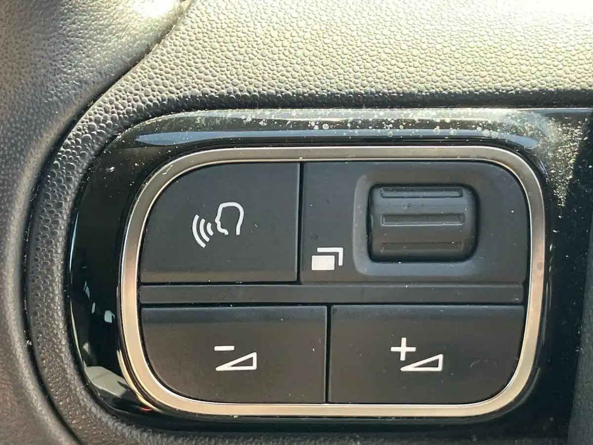2022-citroen-c5-aircross-15bluehdi-shine-ss-big-15