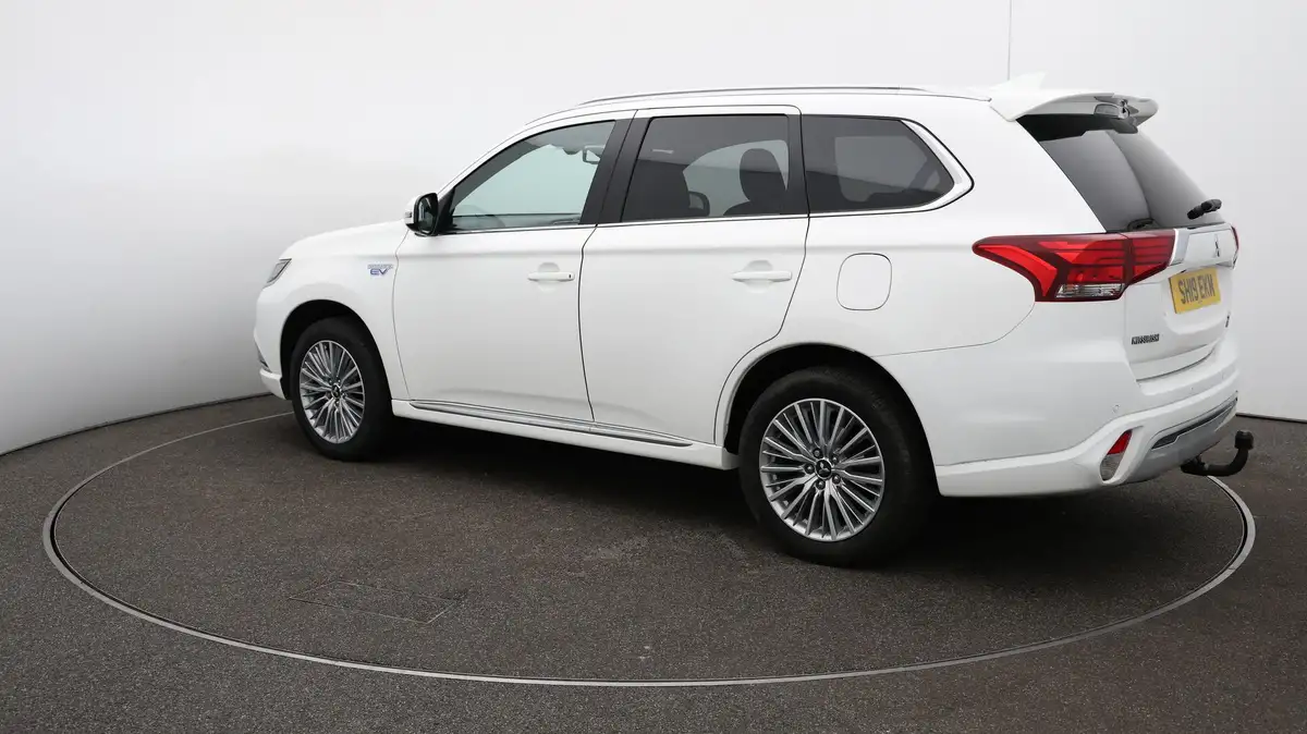 2019-mitsubishi-outlander-24-4h-phev-big-27