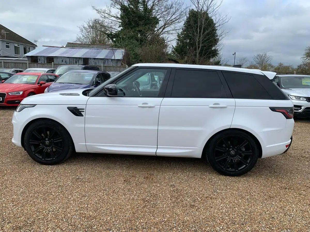 2019-land-rover-range-rover-sport-30-sdv6-hse-dynamic-big-3
