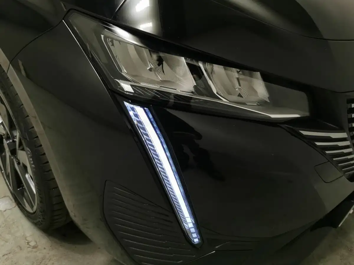 2023-peugeot-308-sw-12-puretech-allure-premium-130ps-big-20