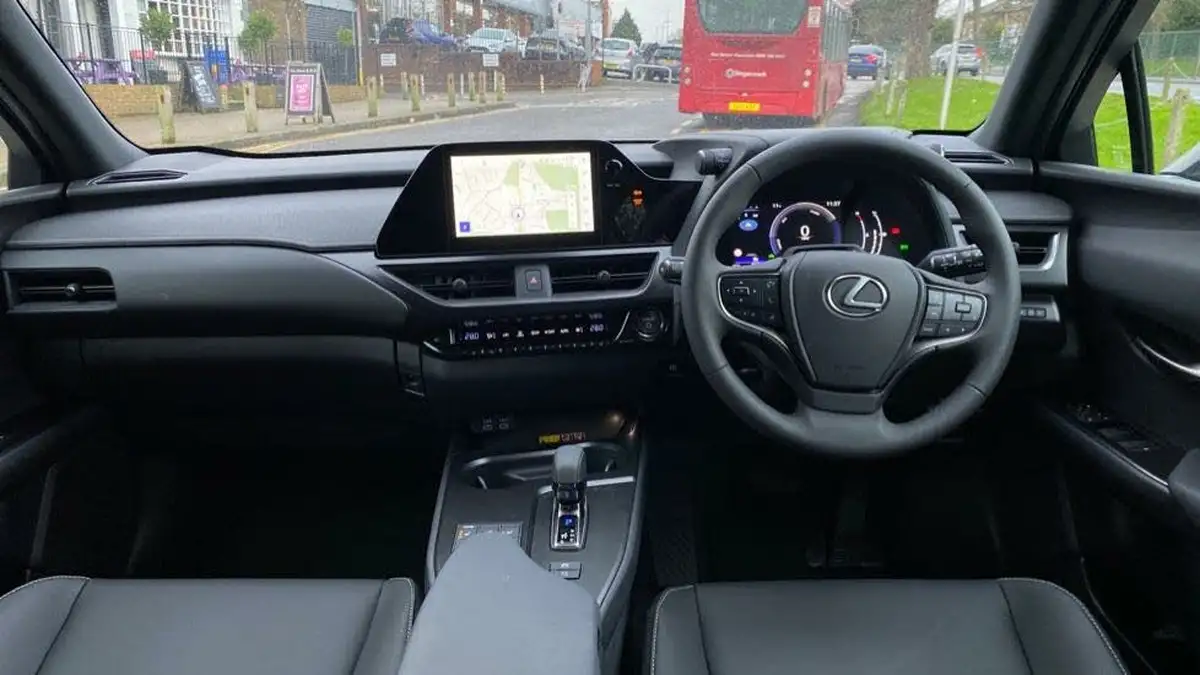 2024-lexus-ux-300h-20-f-sport-design-big-6