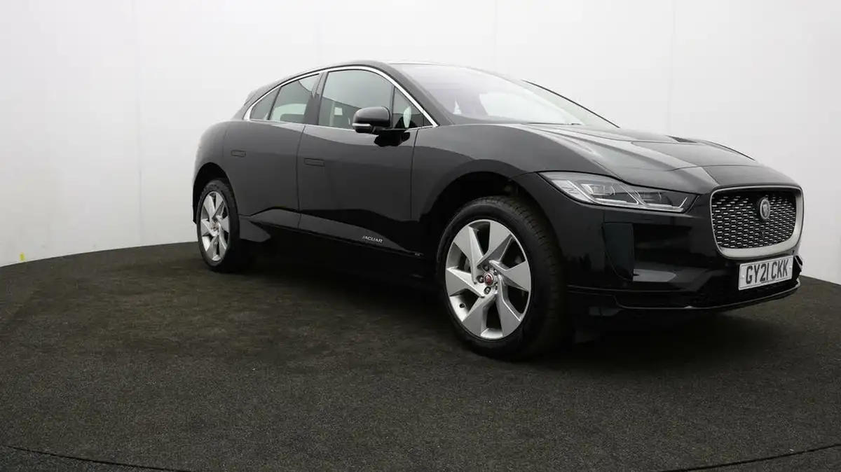 2021-jaguar-i-pace-ev400-se-big-41