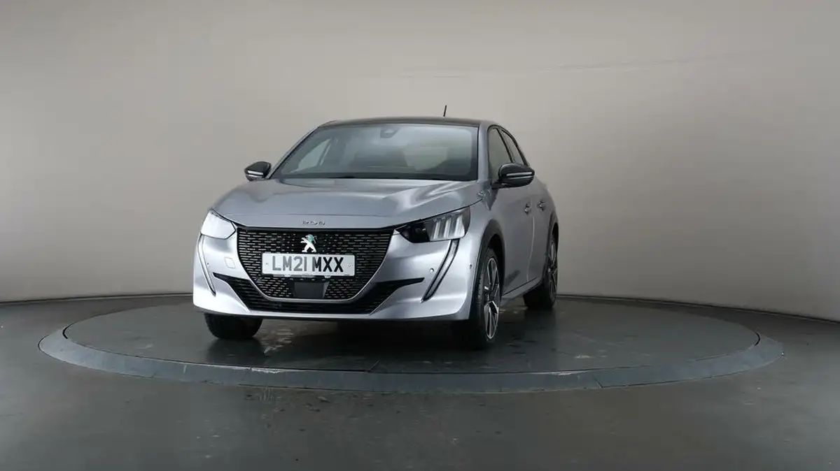 2021-peugeot-208-e-gt-50kwh-big-41