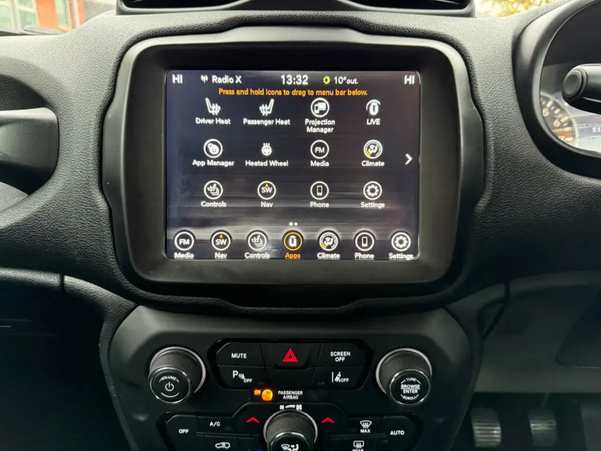 2018-jeep-renegade-10-gse-limited-big-19