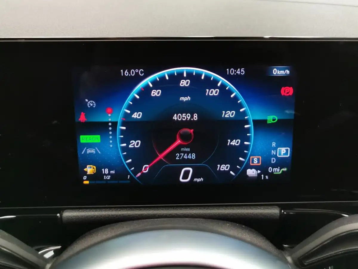 2021-mercedes-benz-gla-class-13-gla-250e-exclusive-edition-big-20