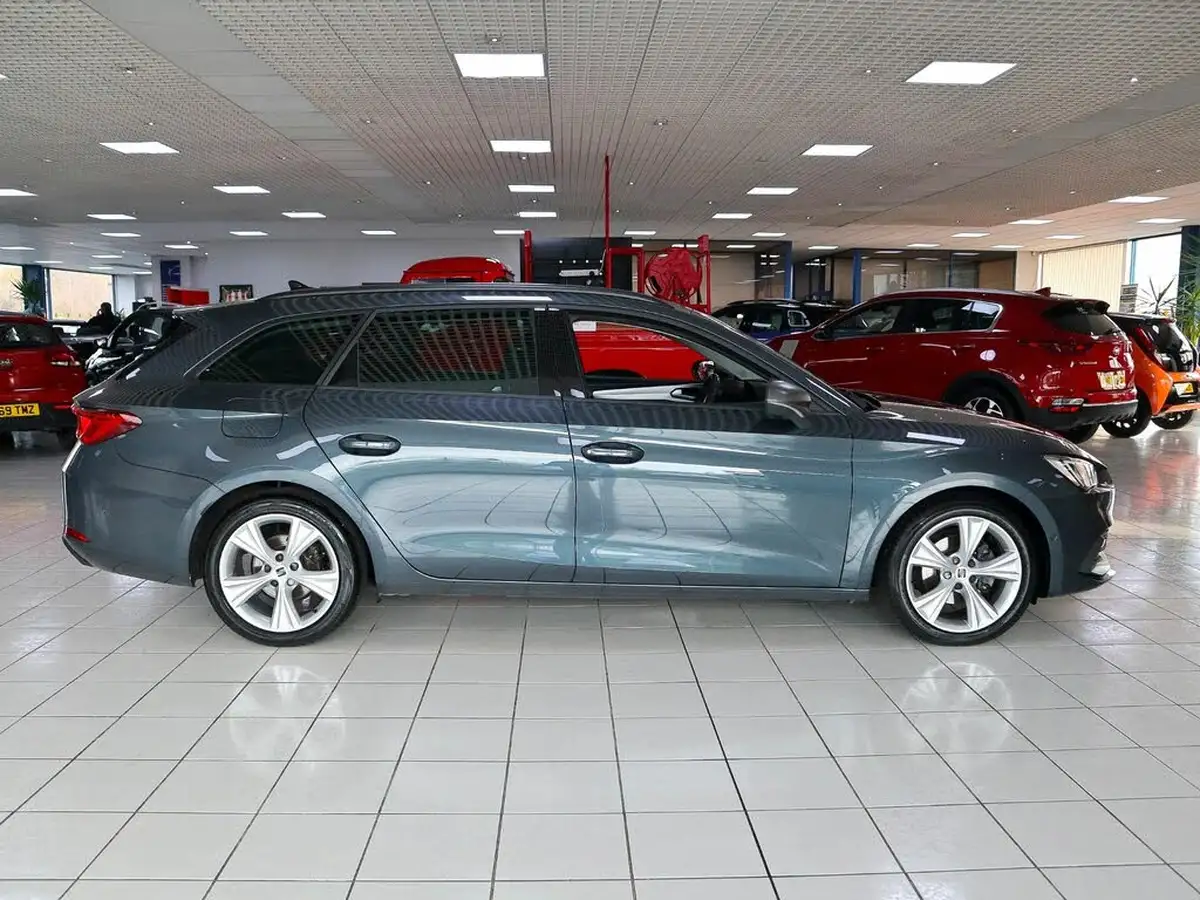 2021-seat-leon-15-tsi-evo-fr-150ps-estate-big-12