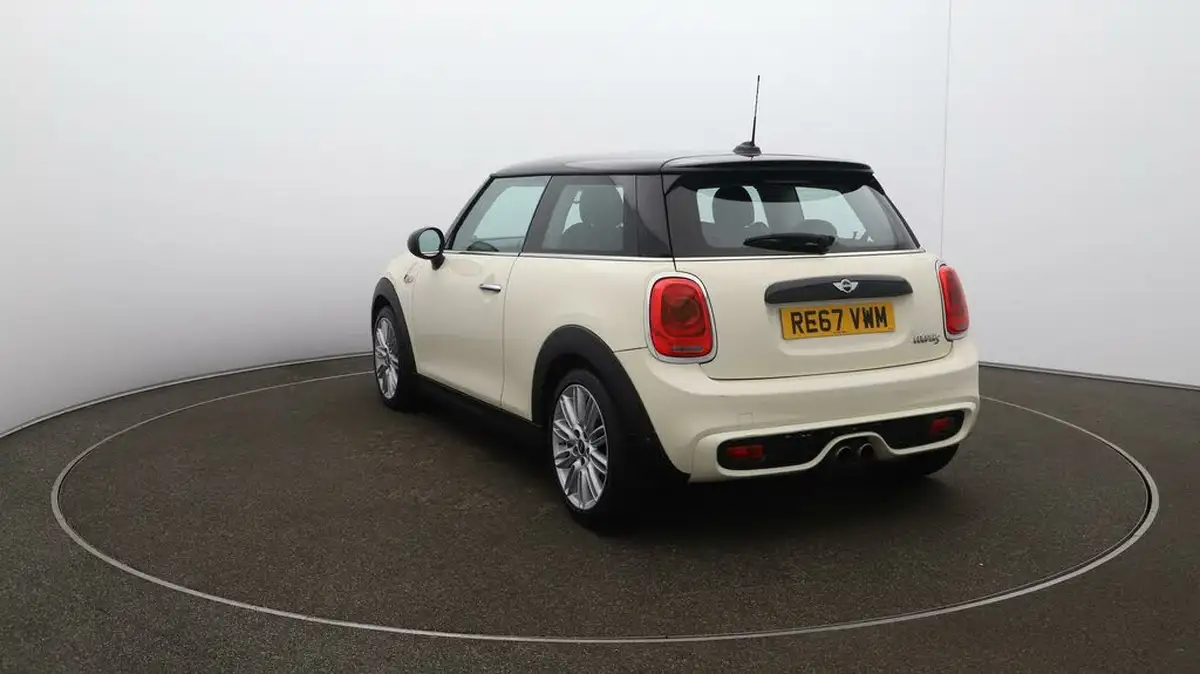 2017-mini-cooper-20-cooper-s-ss-hatchback-3d-sport-auto-big-54