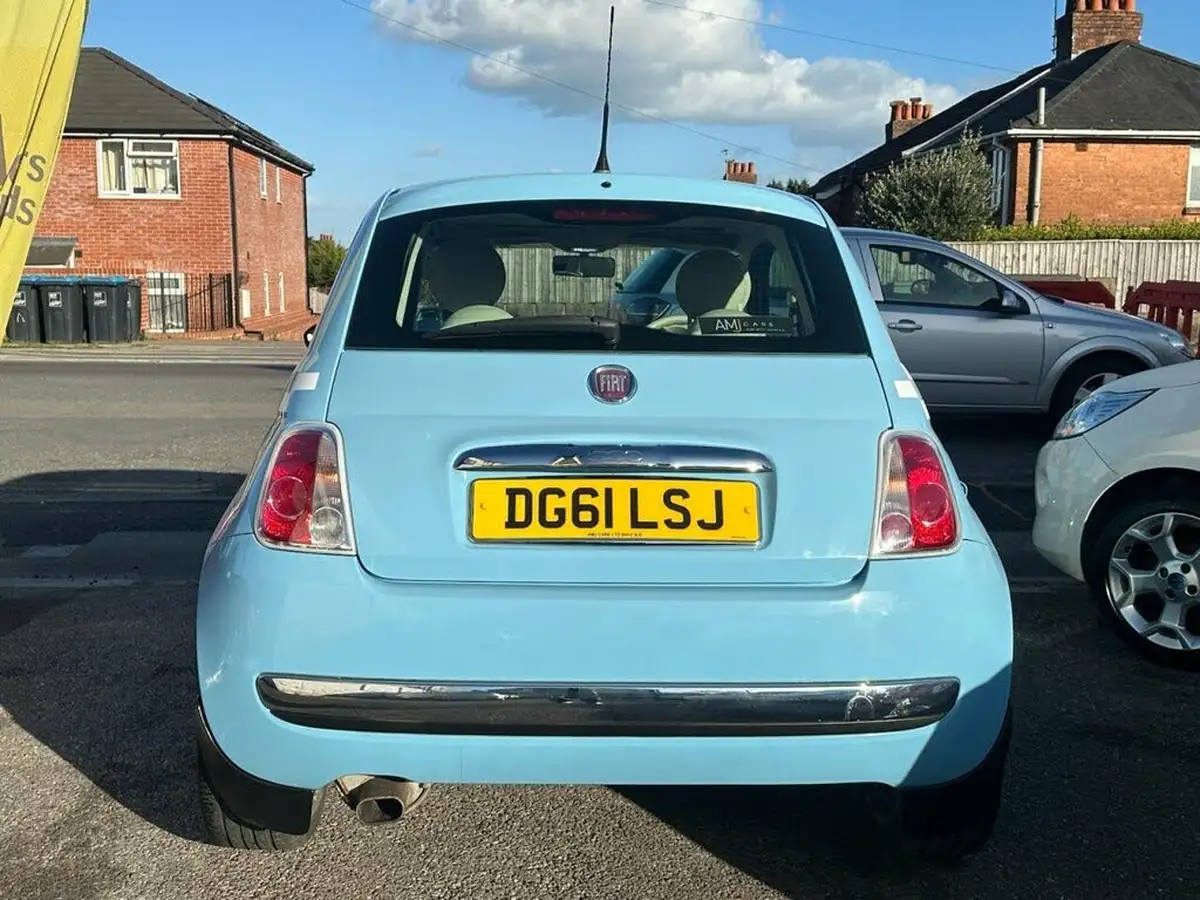2011-fiat-500-12-lounge-big-4