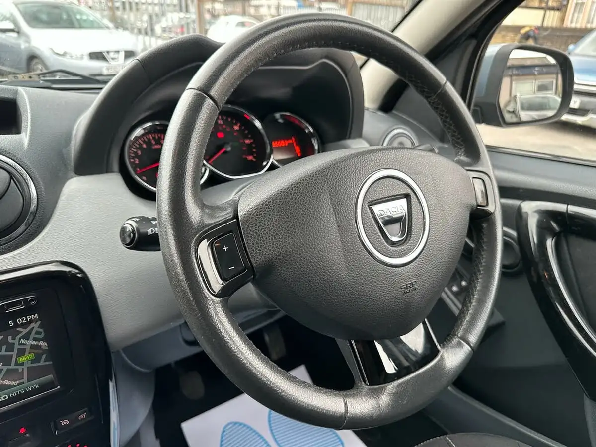 2014-dacia-duster-15d-laureate-110-107bhp-big-35