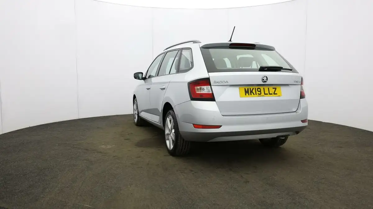2019-skoda-fabia-10-tsi-se-l-109ps-estate-dsg-big-23