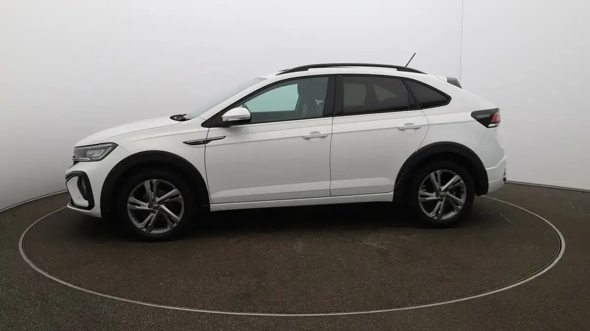 2022-volkswagen-taigo-15-tsi-r-line-big-4