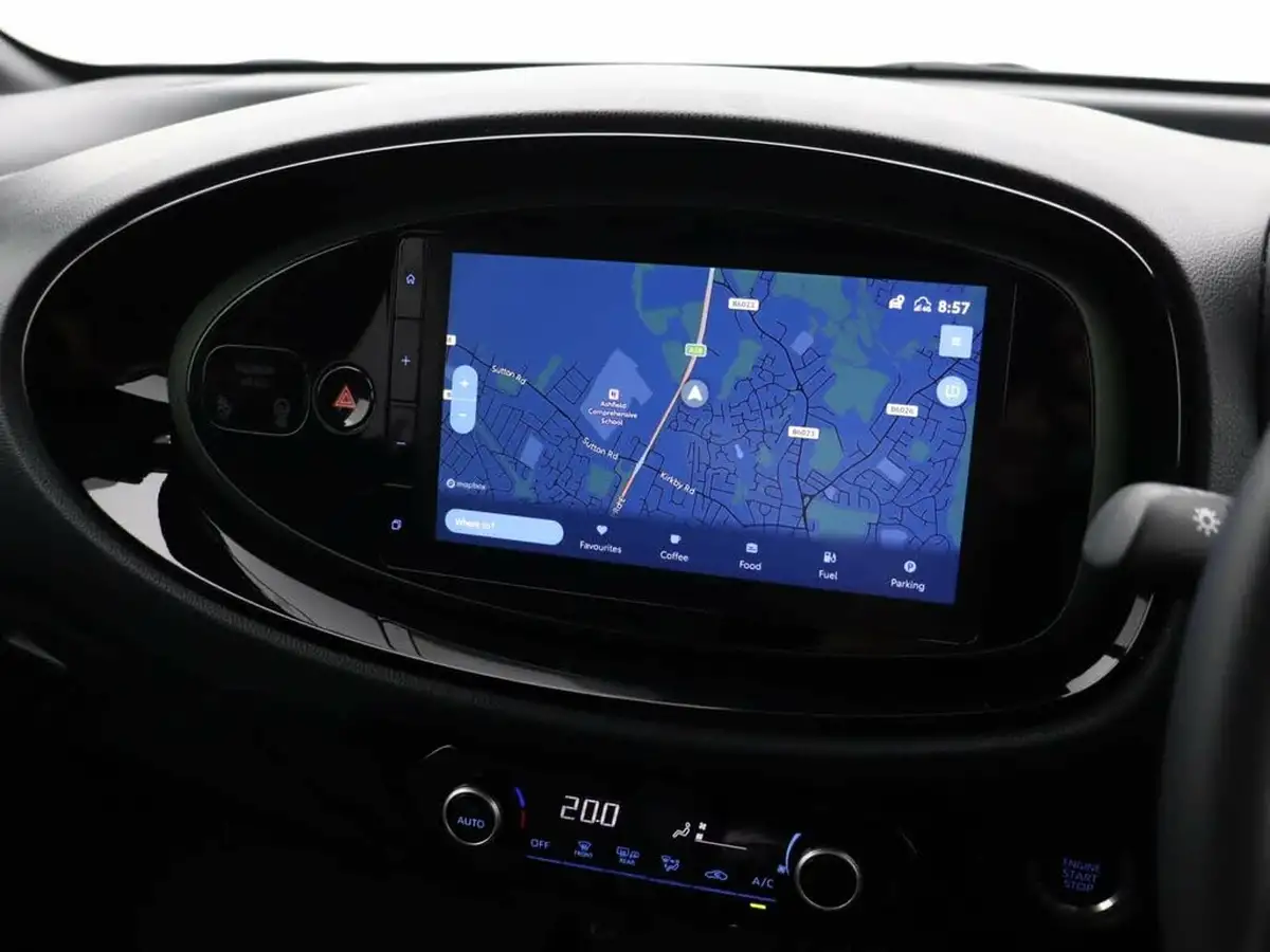 2022-toyota-aygo-x-10-vvt-i-exclusive-big-25