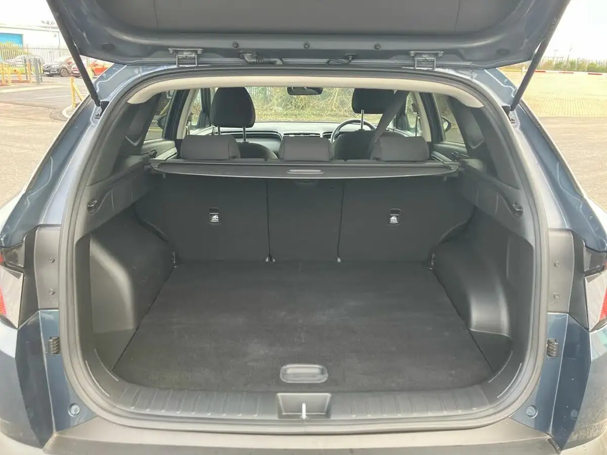 2021-hyundai-tucson-16-t-gdi-premium-150ps-48-volt-mhev-1598cc-big-19