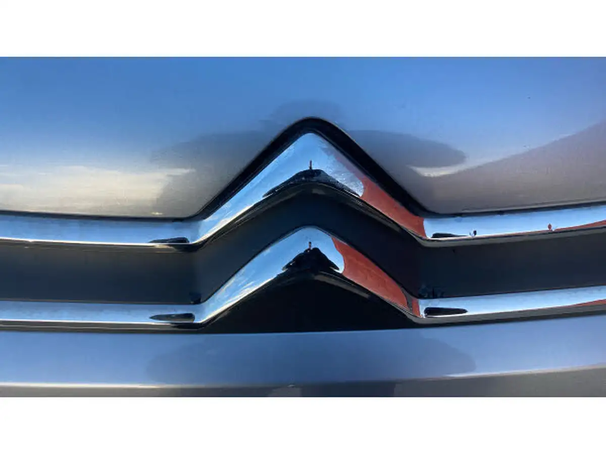 2021-citroen-c3-12-puretech-shine-83ps-big-7