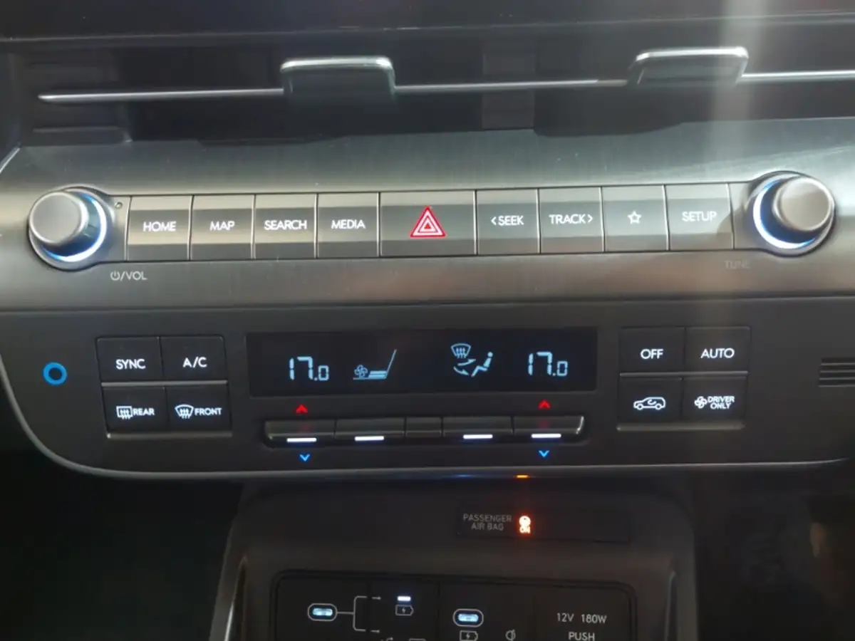 2024-kia-sportage-16-t-gdi-3-207bhp-hev-auto-big-17