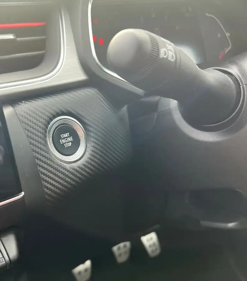 2022-renault-captur-13-tce-rs-line-big-45