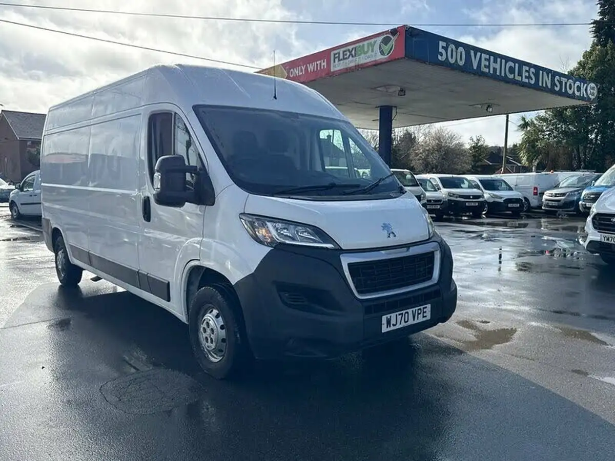 2020-peugeot-boxer-22-bluehdi-professional-335-l3-h2-panel-big-0