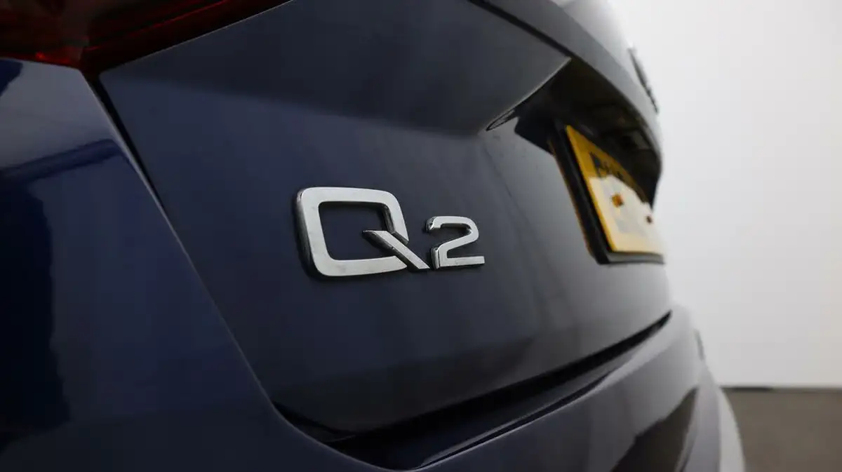 2021-audi-q2-20-30-tdi-s-line-tronic-big-23