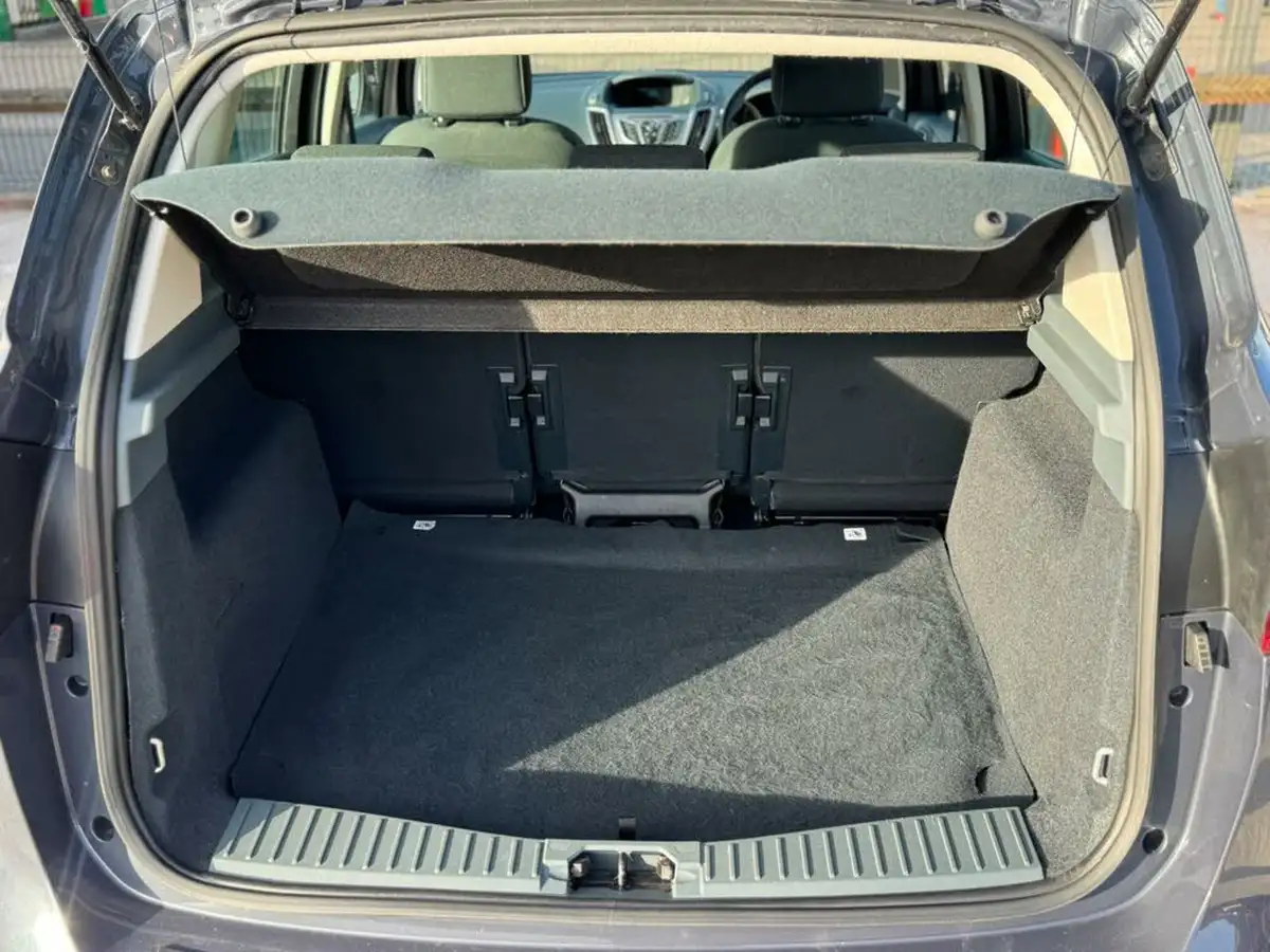 2014-ford-c-max-16tdci-zetec-big-18