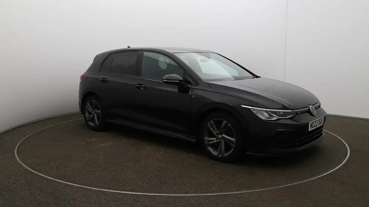 2022-volkswagen-golf-15-tsi-r-line-130ps-hatchback-big-35