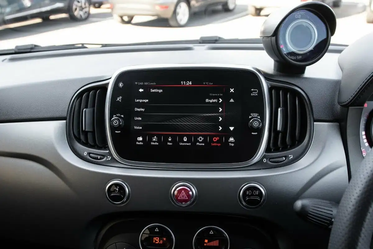 2021-abarth-595-14-tjet-turismo-big-26