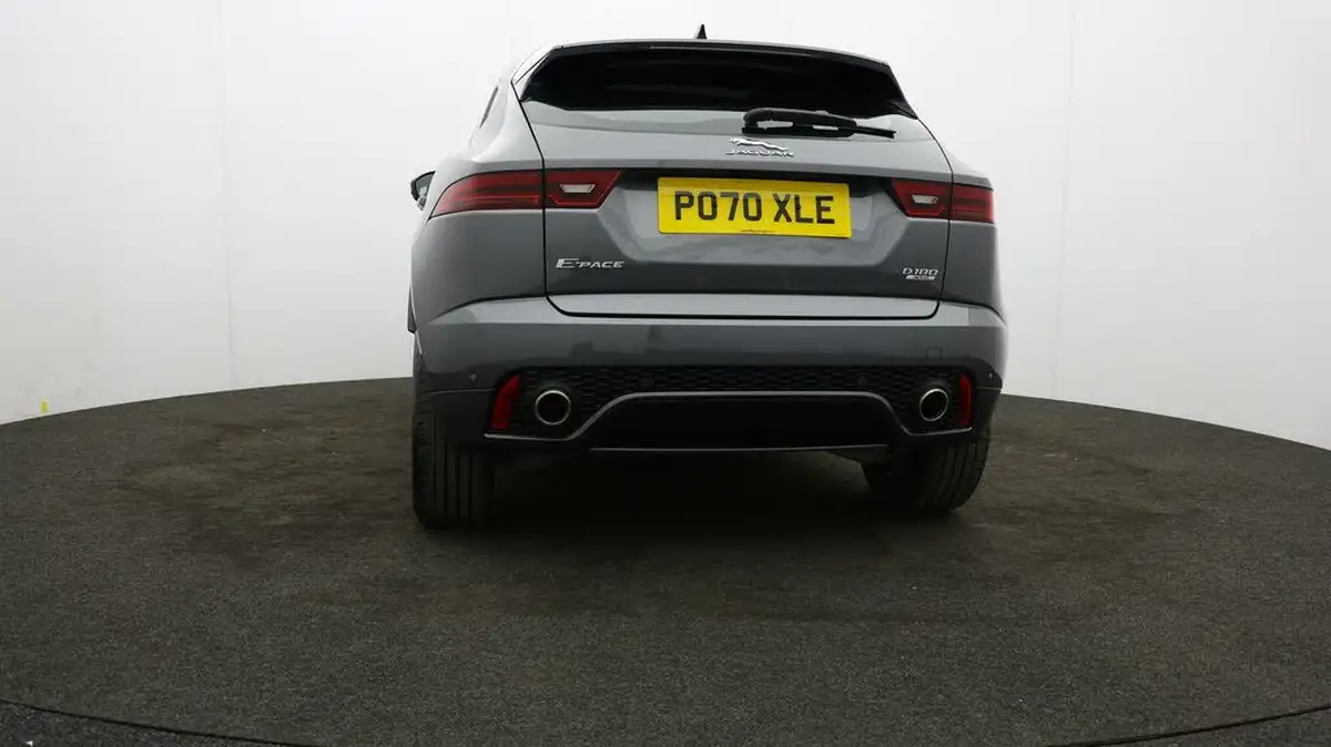 2020-jaguar-e-pace-20-i4d-chequered-flag-180ps-big-35