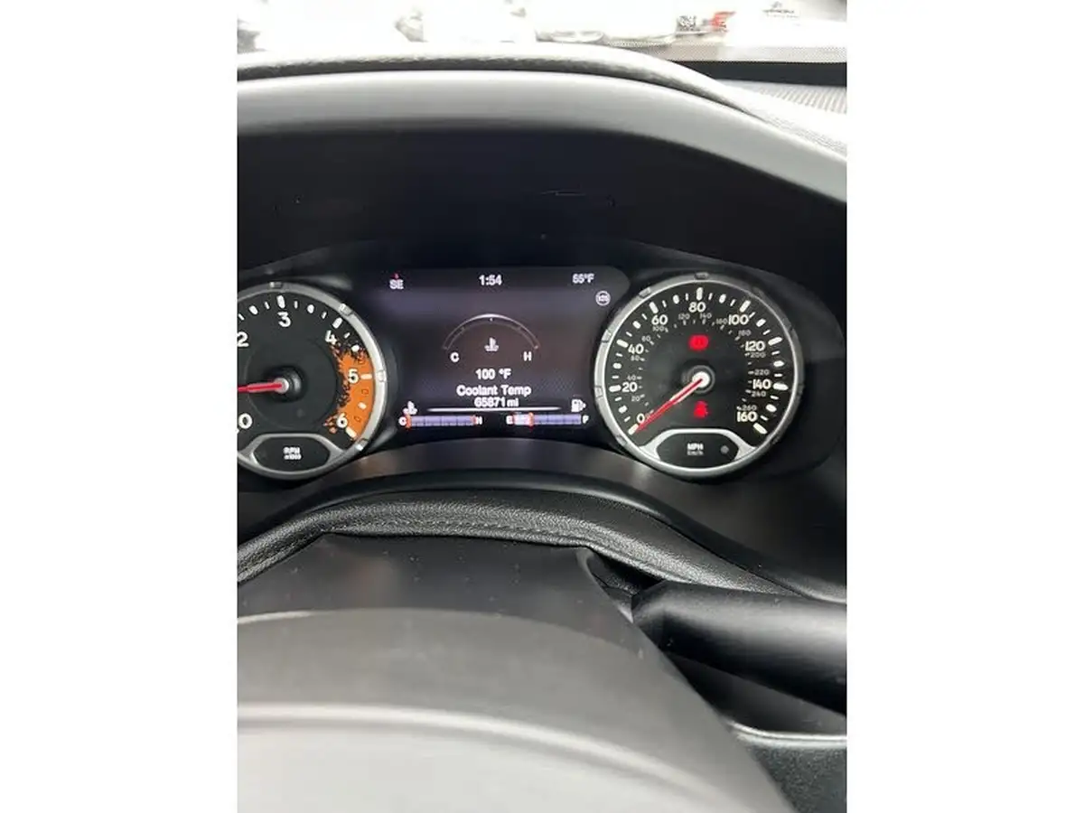2016-jeep-renegade-16-multijet-ii-limited-ss-big-19