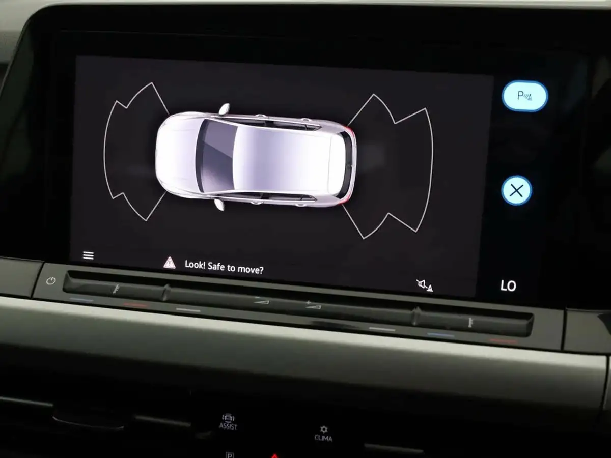 2020-volkswagen-golf-20tdi-life-hatchback-big-12