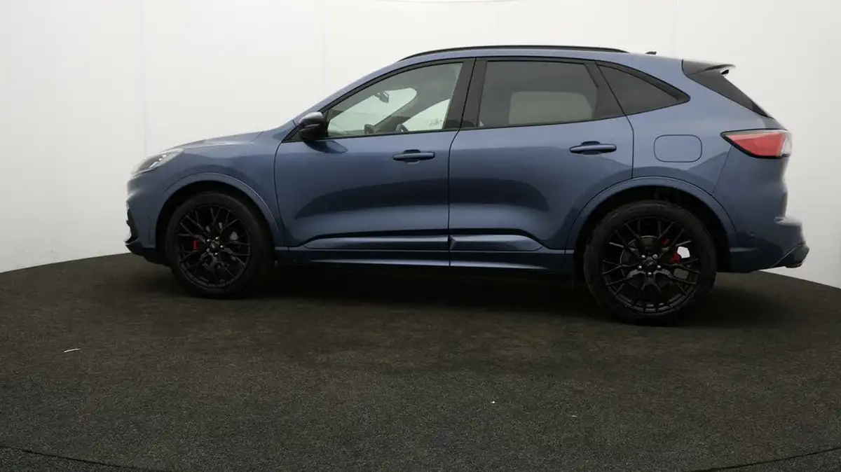 2024-ford-kuga-25t-black-package-edition-190ps-fhev-big-64