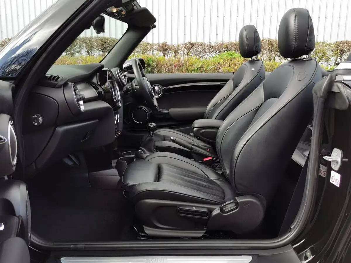 2019-mini-cooper-15-cooper-exclusive-134bhp-ss-convertible-2d-big-14