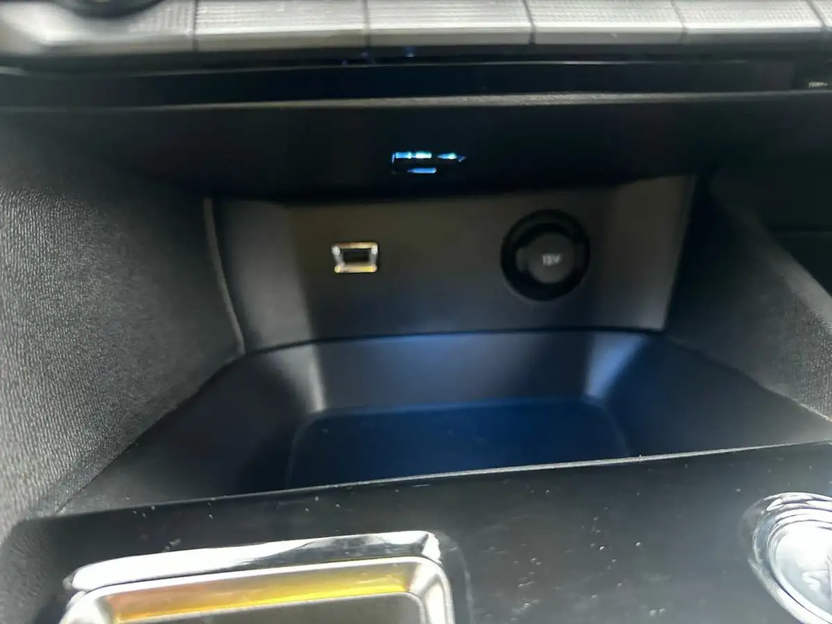 2021-peugeot-3008-suv-16-puretech-gt-premium-180bhp-ss-eat8-big-24
