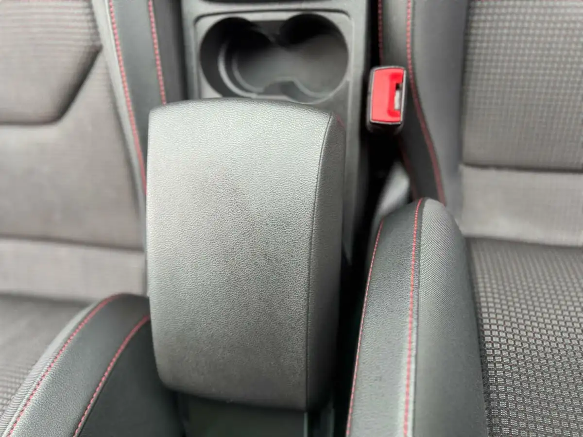 2018-seat-leon-14-tsi-fr-technology-hatchback-5d-big-35