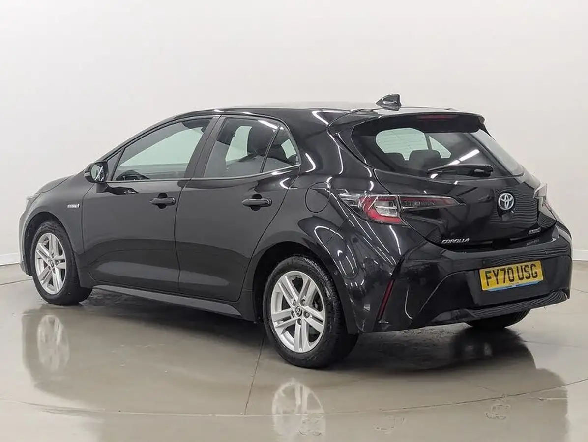2020-toyota-corolla-18-vvt-i-icon-tech-spare-wheel-hatchback-5d-big-7