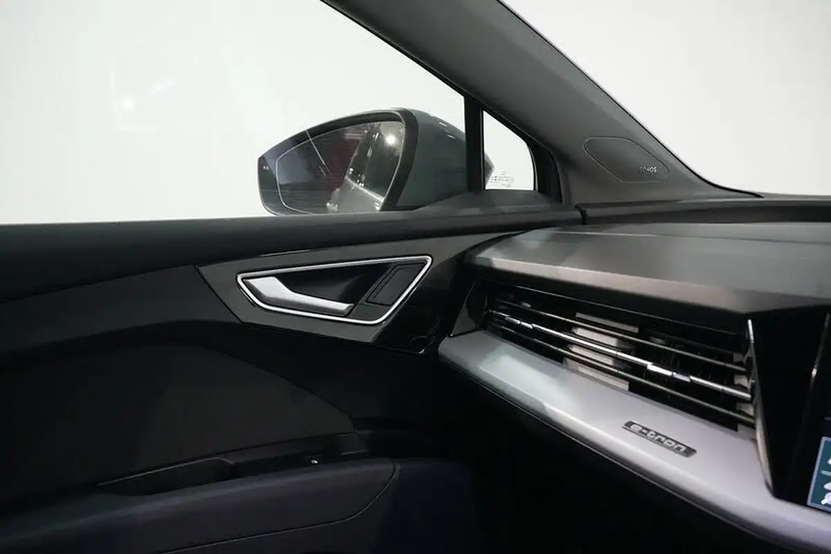 2022-audi-q4-e-tron-40e-sport-station-wagon-big-35