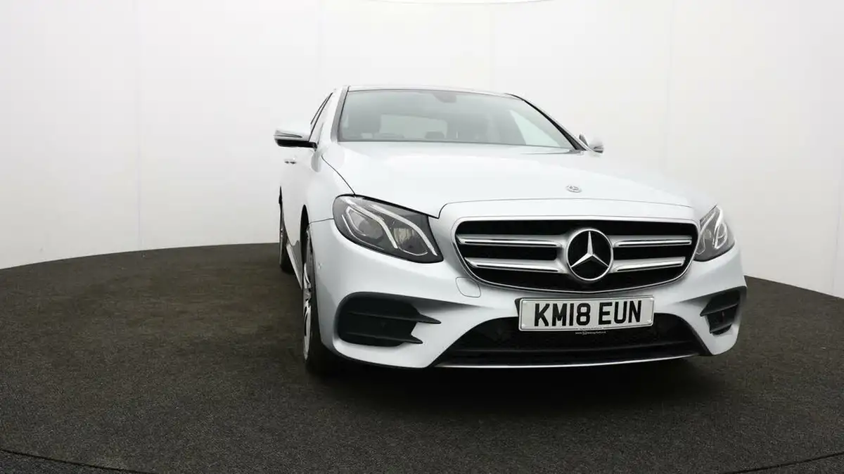 2018-mercedes-benz-e-class-30d-e350d-amg-line-premiumss-saloon-4d-4matic-big-44