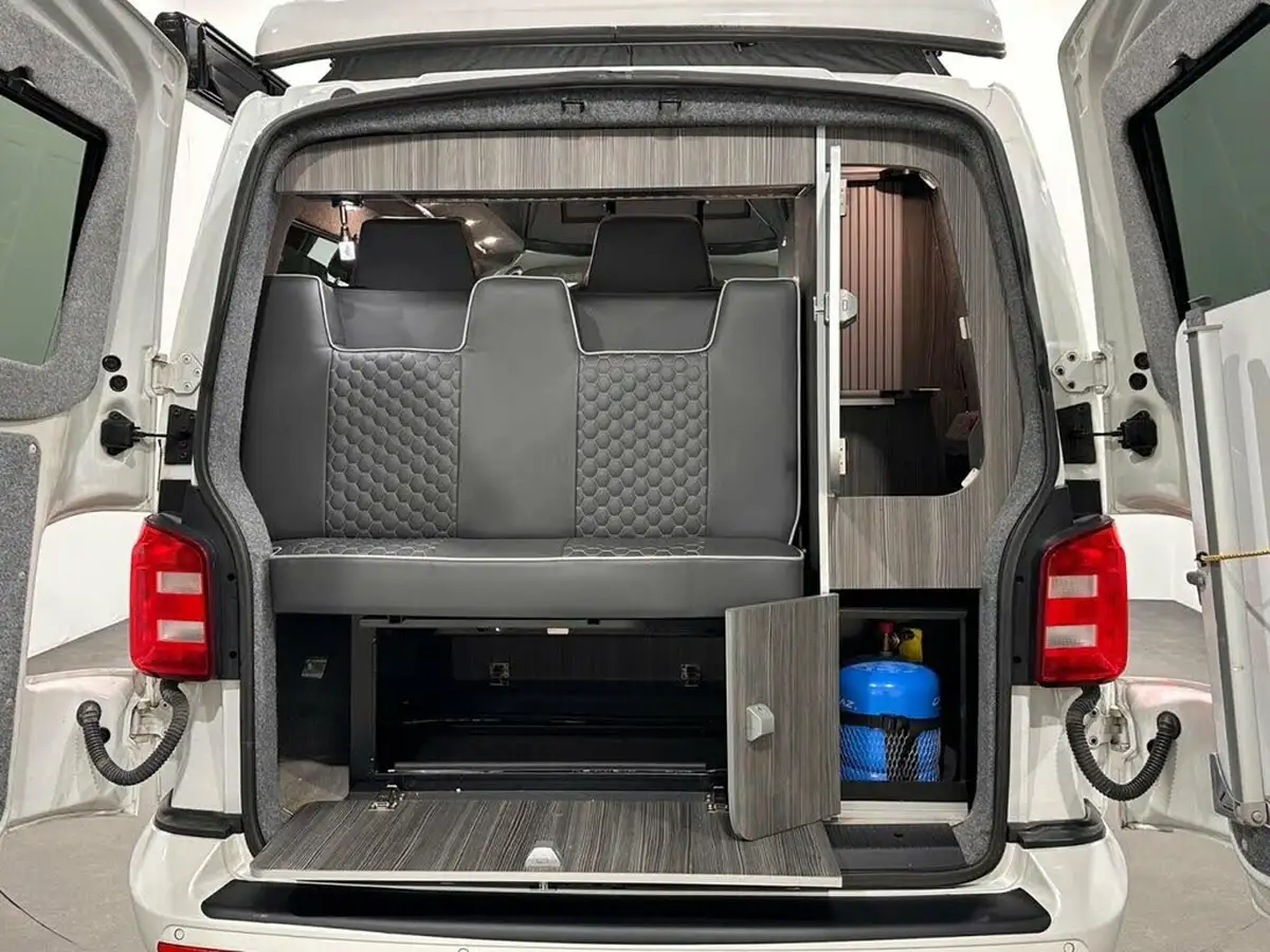 2016-volkswagen-transporter-20tdi-t32-highline-bmt-102ps-swb-panel-van-big-63
