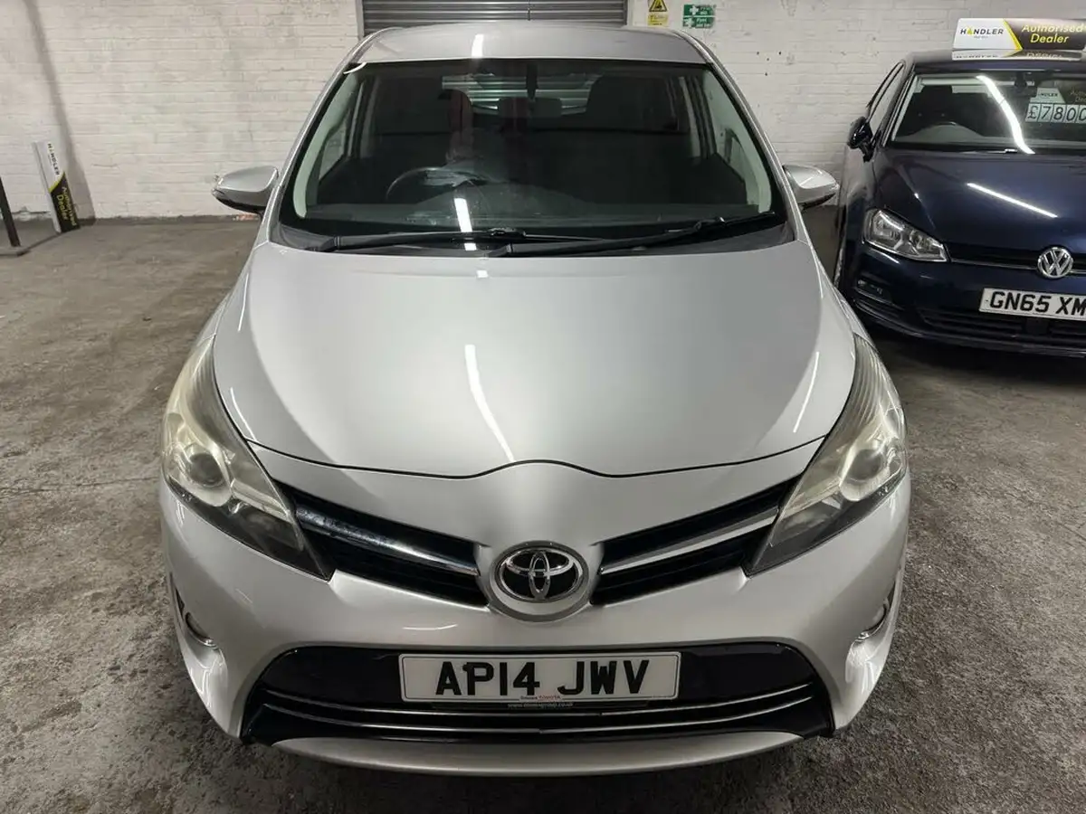 2014-toyota-verso-16d-d-4d-icon-big-3
