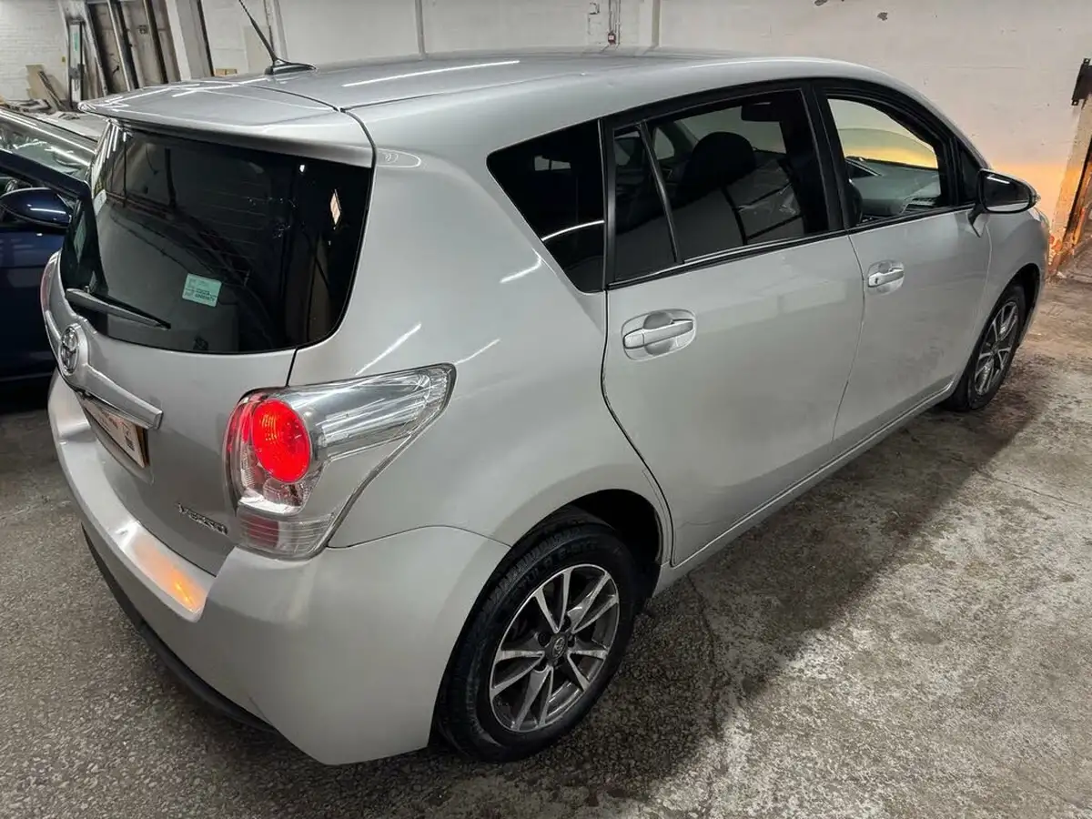 2014-toyota-verso-16d-d-4d-icon-big-55